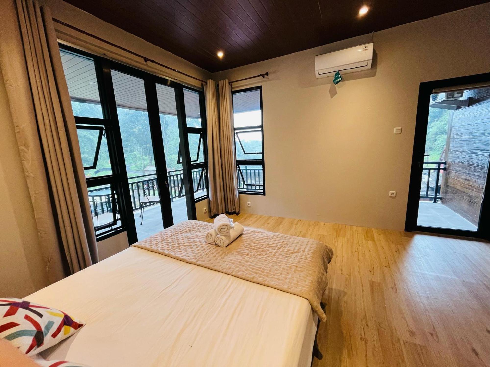 Bayan Village บาตูราเดน ภายนอก รูปภาพ